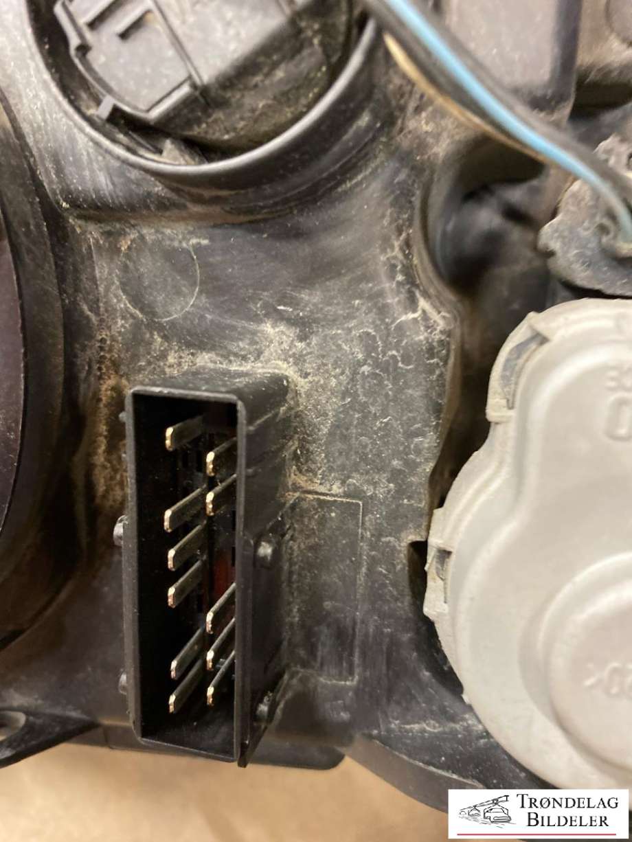 Frontlykt høyre xenon til Citroën C5 2008-2017 (Type II)  (9684845080|)