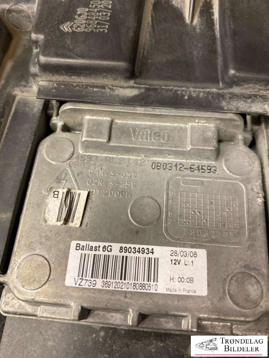 Frontlykt høyre xenon til Citroën C5 2008-2017 (Type II)  (9684845080|)