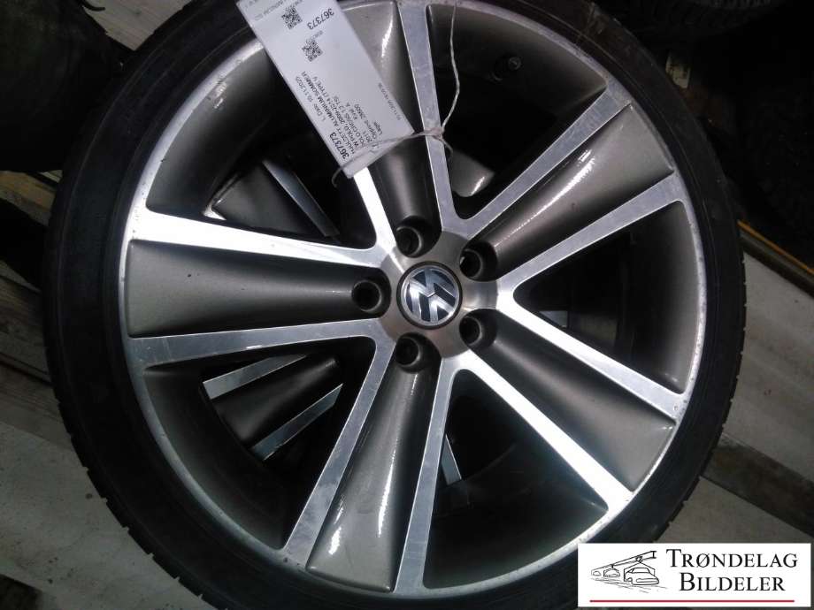 Hjulsett aluminium sommer til VW Polo, 2009-2014 (Type V, Fase 1)  (NEXEN|205/40 ZR17| 7|5X17| 5X100| /ET38/CB57|1MM)