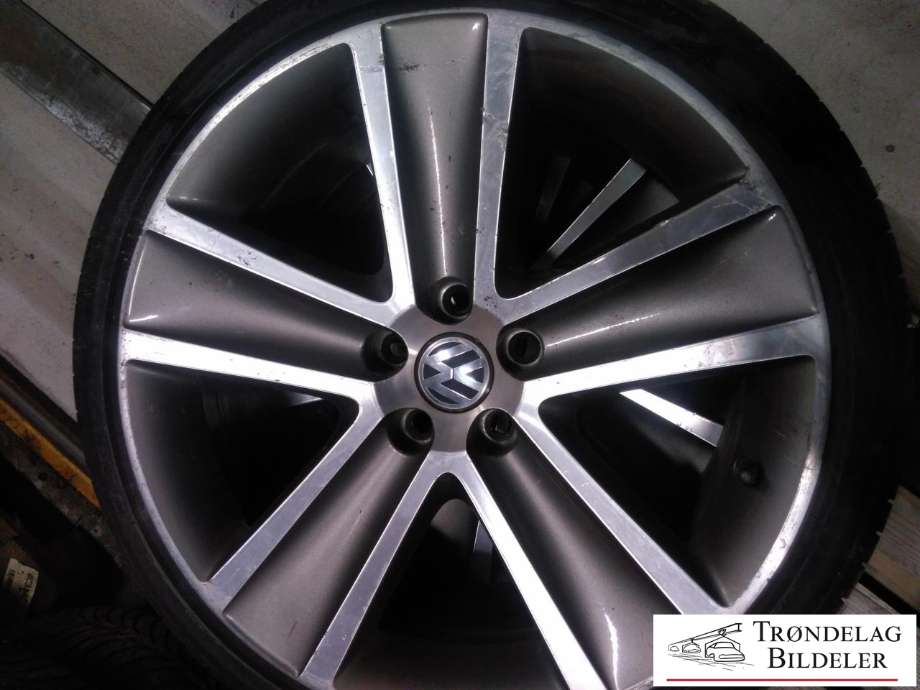 Hjulsett aluminium sommer til VW Polo 2009-2014 (Type V, Fase 1)  (NEXEN|205/40 ZR17| 7|5X17| 5X100| /ET38/CB57|1MM|4|5 - 5 MM MØNSTERDYBDE|PROD ?)