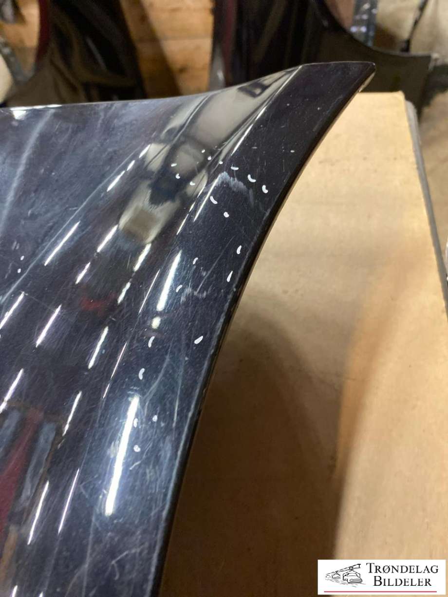 Skjerm venstre foran til VW Transporter / Caravelle 2015-2019 (T6) (T6) (7E0 821 101 A|7E0 821 101 B|)