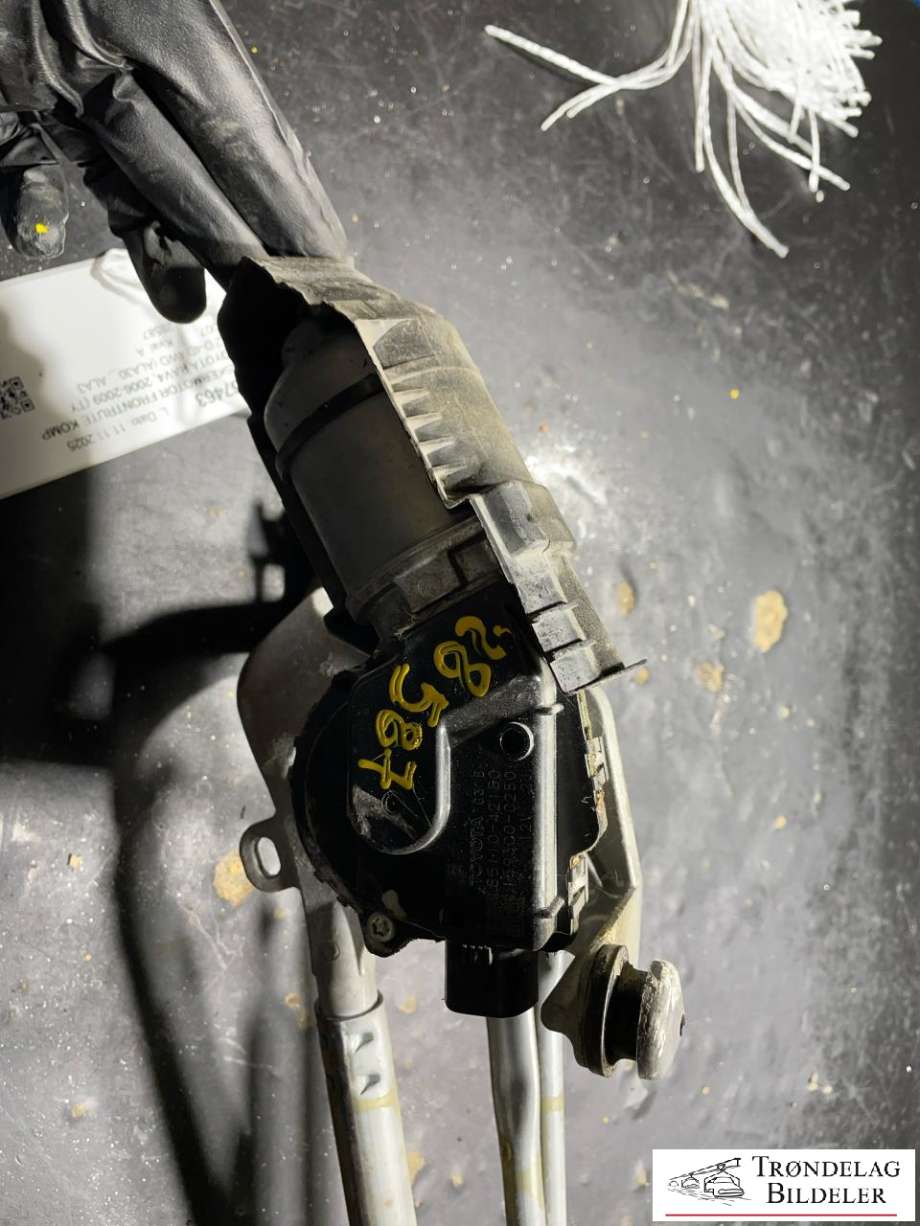 Viskermotor frontrute komplett m/overføring til Toyota RAV4 2006-2009 (Type III, Fase 1)  (8511042150|8511042151|8515042150|8515042151|)