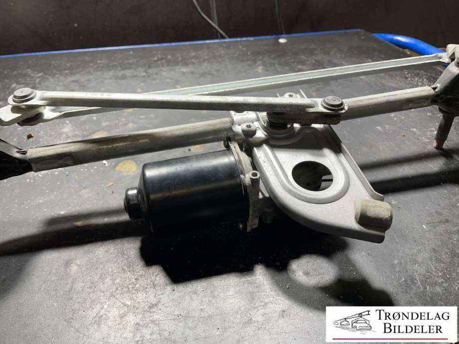 Viskermotor frontrute komplett m/overføring til BMW 1-Serie 2011-2015 (Fase 1) (F20/F21) (F20/F21) (61617239510|7267503|)