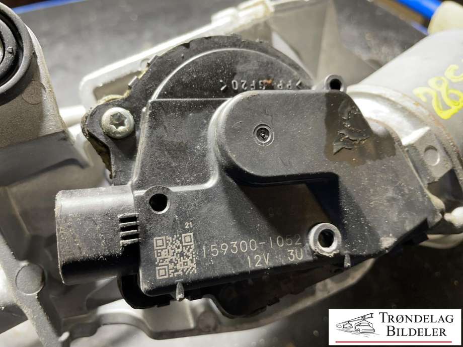 Viskermotor frontrute komplett m/overføring til Mitsubishi Outlander 2007-2010 (Type II, Fase 1)  (8250A178|8251A105|)
