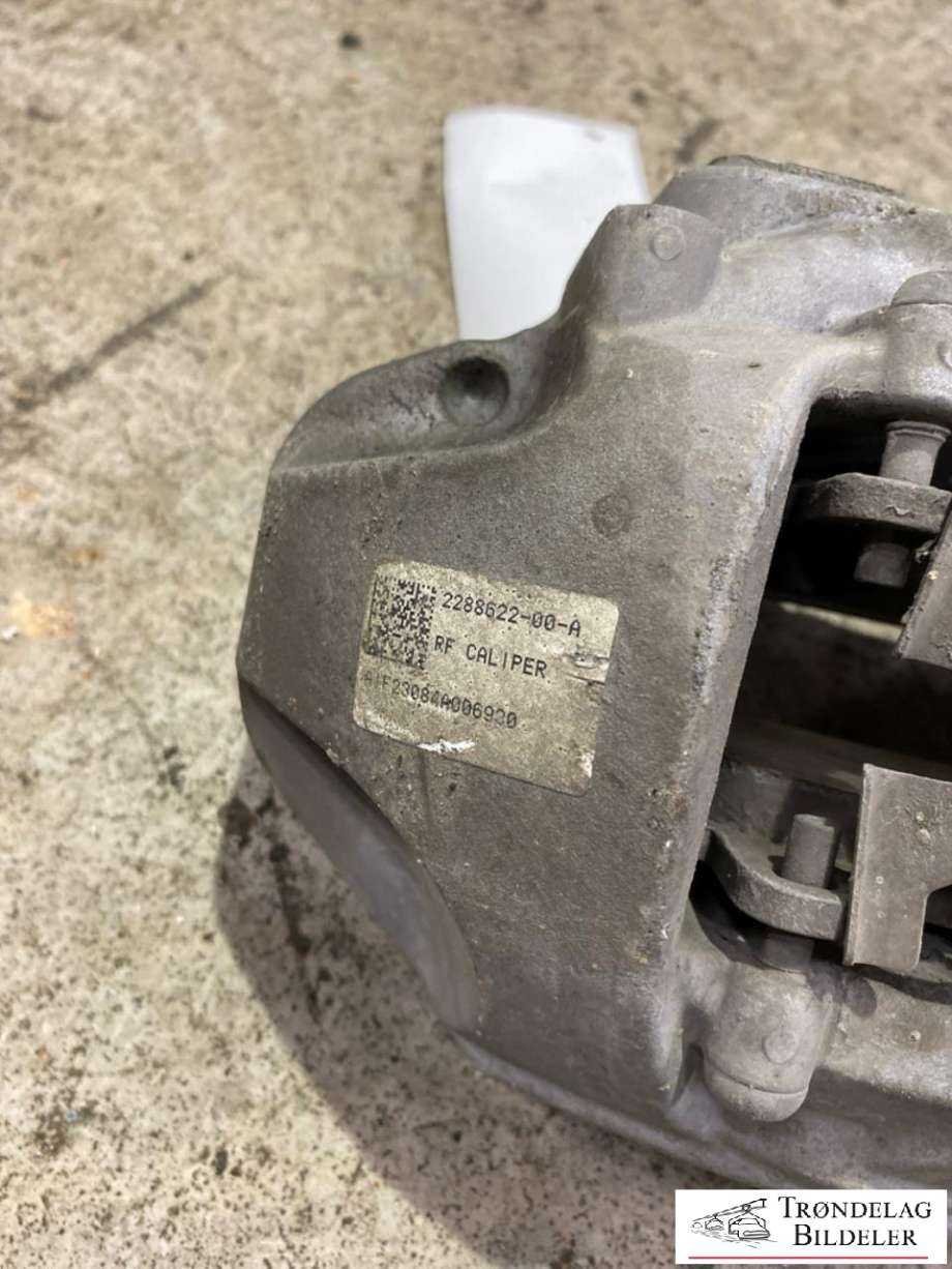 Bremsecaliper høyre foran til Tesla Model Y 2021-2024 (Type I)  (8008282-00-A|)