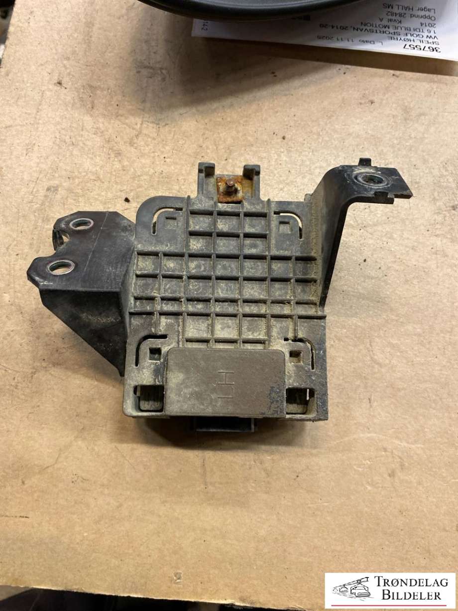 Sensor blindsone til Isuzu D-Max 2021-->> (Type III)  (898978364420|)