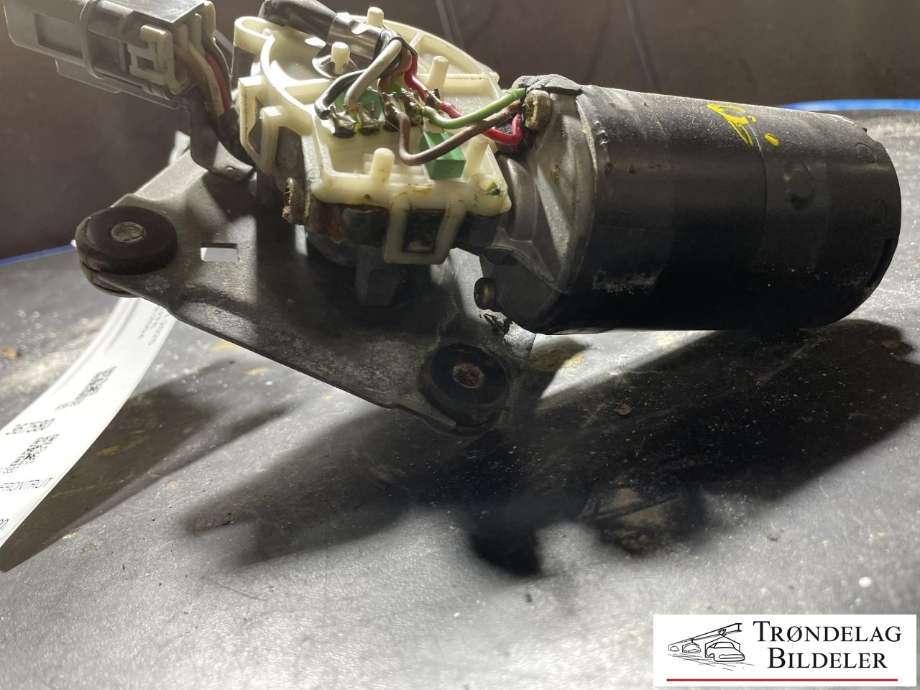 Viskermotor frontrute til Nissan Terrano 2000-2004 (Fase 3) (R20) (R20) (28810-0F000|964563|9890332384)