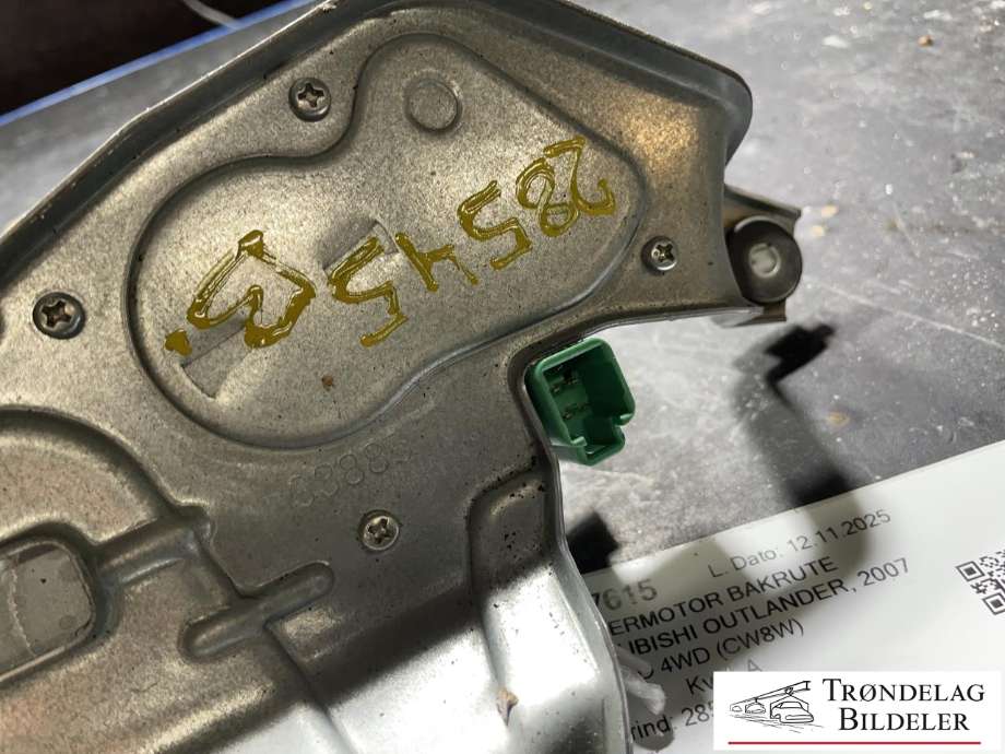 Viskermotor bakrute til Mitsubishi Outlander 2007-2010 (Type II, Fase 1)  (8253A168|8253A011|)