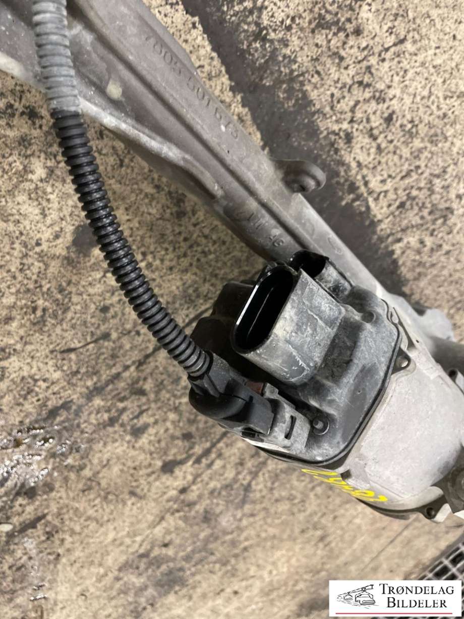 Tannstang elektrisk til VW Golf Sportsvan 2014-2018  (5Q1 423 055 G|5Q1 423 055 GX|5Q1 423 055 M|5Q1 423 055 A|5Q1 423 055 AX|5Q1 423 055 C|5Q1 423 055 CX|5Q1 423 055 D|5Q1 423 055 DX|5Q1 423 055 E|5Q1 423 055 EX|5Q1 423 055 F|5Q1 423 055 FX)