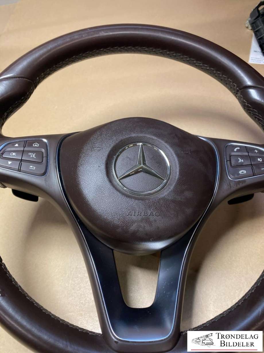 Ratt til Mercedes C-Klasse 2014-2018 (Fase 1) (W205) (W205) (A 000 460 38 03|)