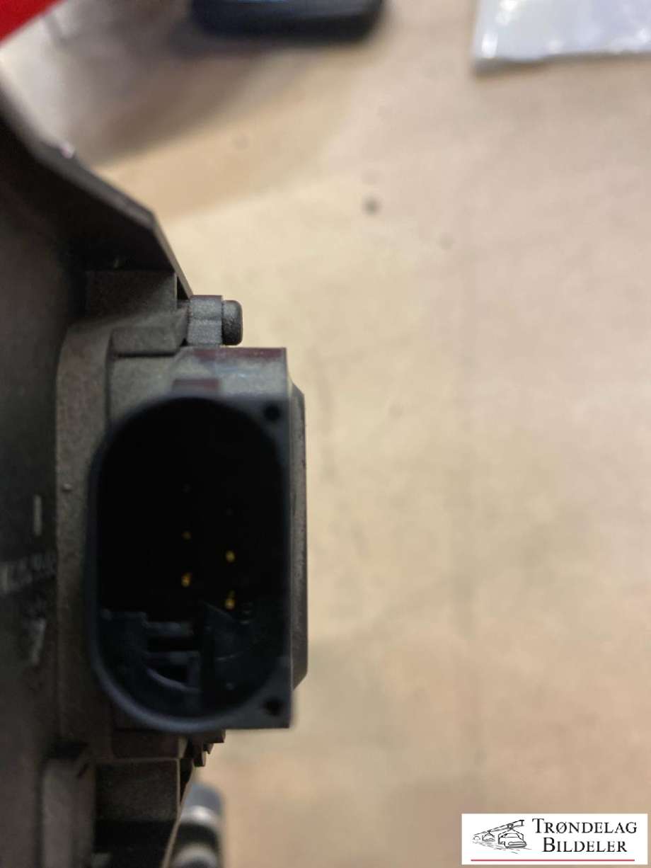 Pedal gass til Mercedes R-Klasse 2006-2013 (W251) (W251) (A 164 300 00 04|A 164 300 00 04 64|)