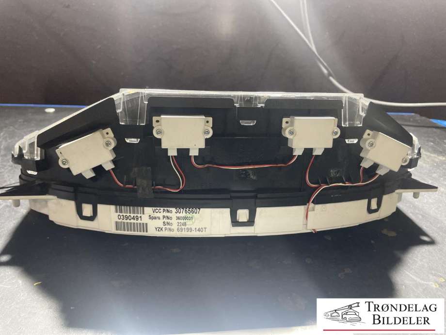 Instrumentpanel til Volvo XC90 2007-2014 (Type I, Fase 2)  (36000031|36002777|30765607)