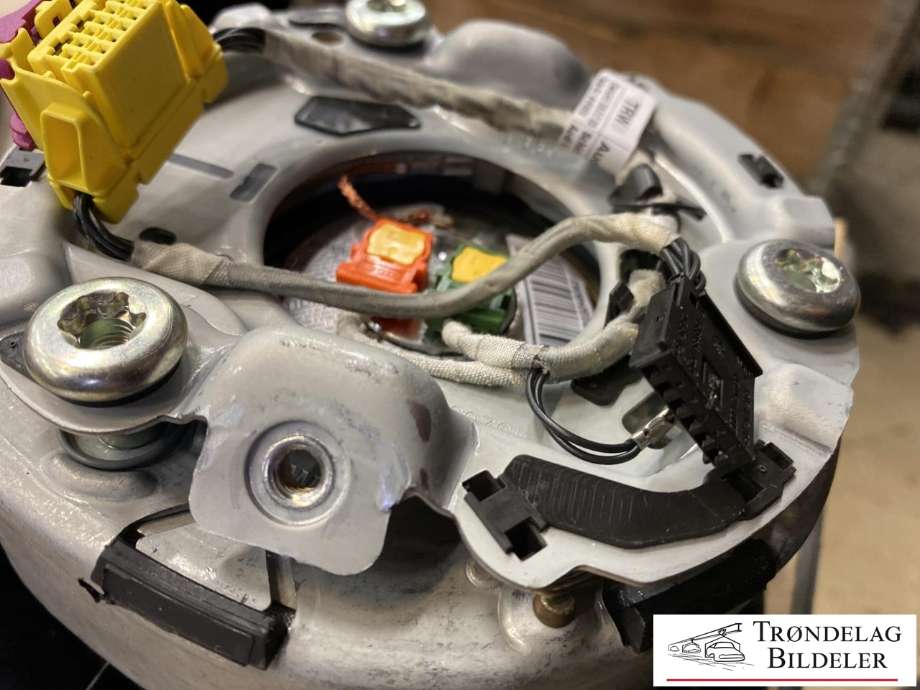 Airbag rattpute til Audi A4 2004-2008 (Type III) (B7) (B7) (8E0880201DH 6PS|8E0880201BN 6PS|)