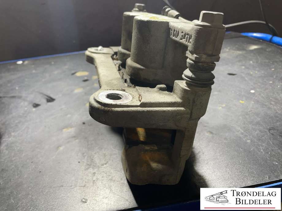 Bremsecaliper høyre foran til VW Amarok 2022-->> (Type II)  (2HJ 615 123 F|2HJ 698 102 C|)