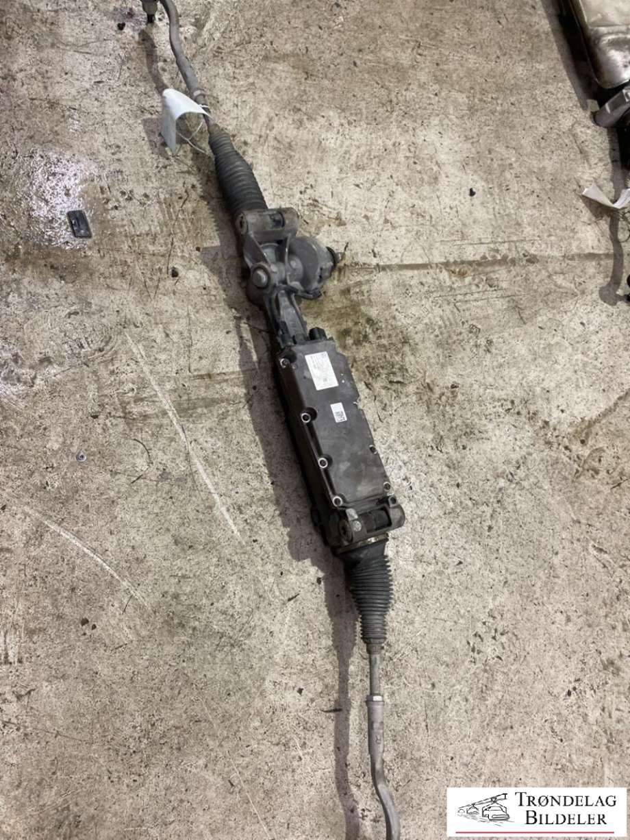 Tannstang elektrisk til Audi e-tron 2018-->> (4N1 423 053 L|4N1 423 053 P|4N0909144C|4N0909144E|)