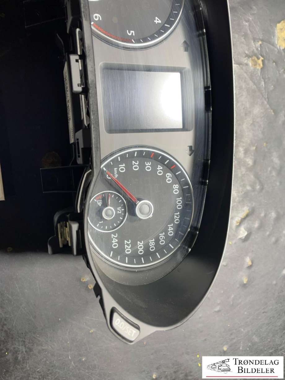 Instrumentpanel til VW Sharan 2010-->> (Type II)  (7N0 920 870 L|7N0 920 870 LX|)
