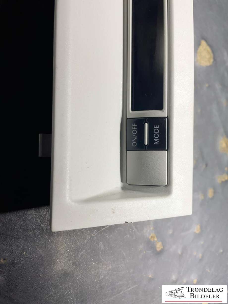 Instrument klokke til VW Transporter / Caravelle 2015-2019 (T6) (T6) (7E5 919 037 J|)