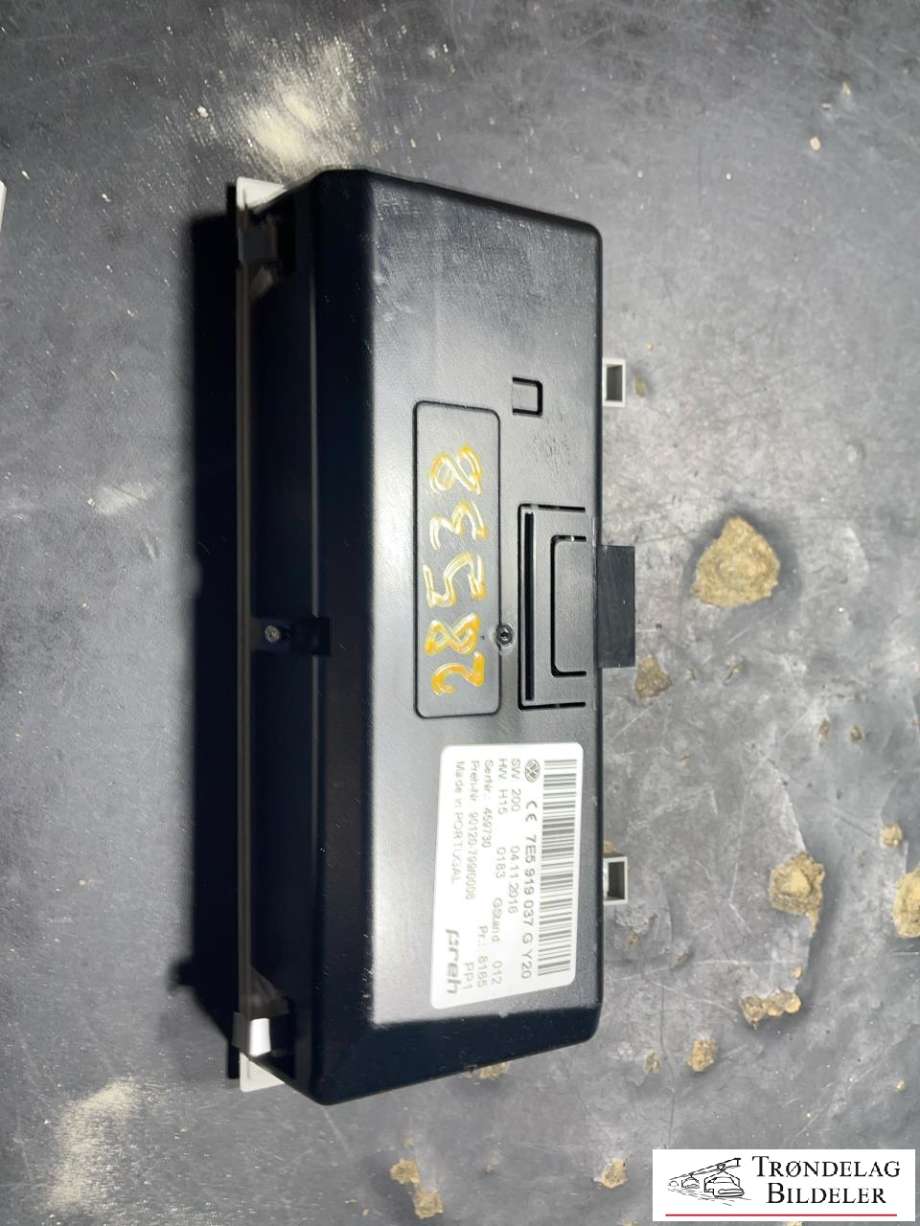 Instrument klokke til VW Transporter / Caravelle 2015-2019 (T6) (T6) (7E5 919 037 J|)