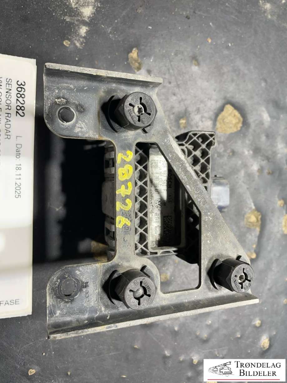 Sensor radar til VW Golf VII 2012-2017 (Fase 1)  (5Q0907561D|203300238|5Q0907561F)