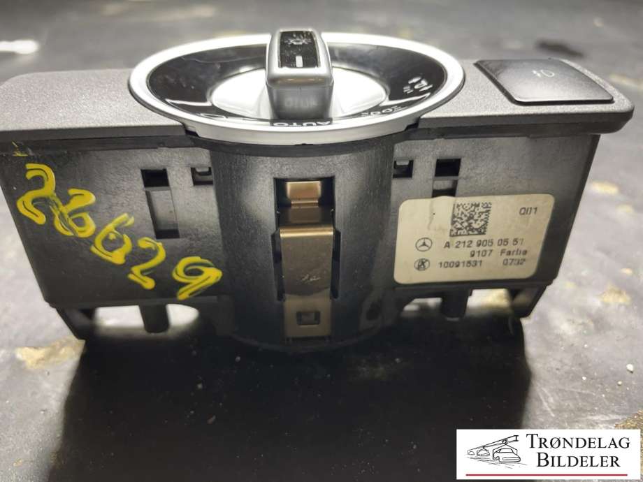 Bryter lys til Mercedes ML 2011-2015 (Fase 1) (W166) (W166) (A 212 905 05 51|A 212 905 05 51 9107|)