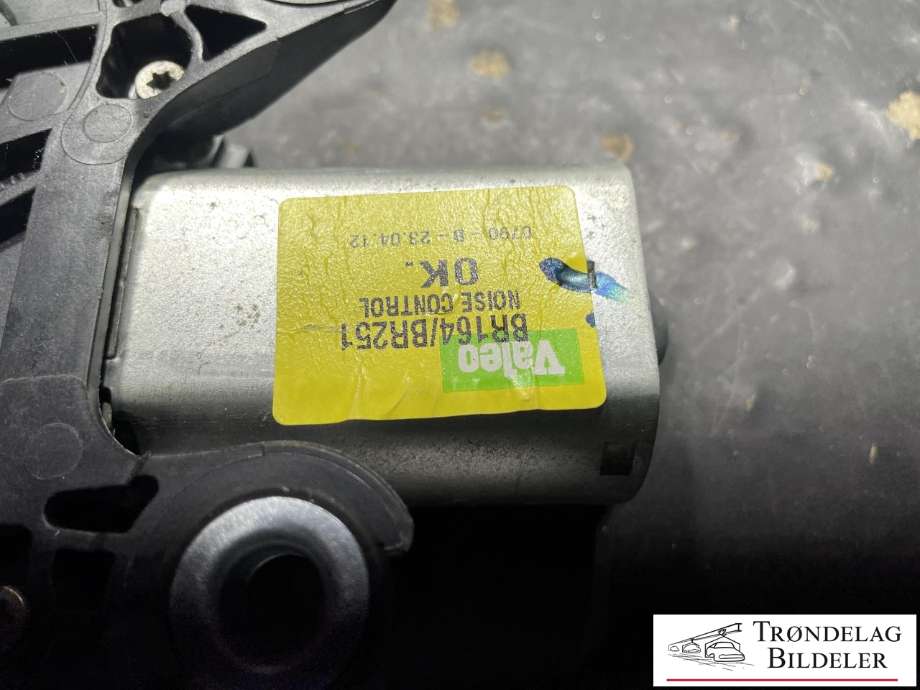 Viskermotor bakrute til Mercedes ML 2011-2015 (Fase 1) (W166) (W166) (A 251 820 00 42|)