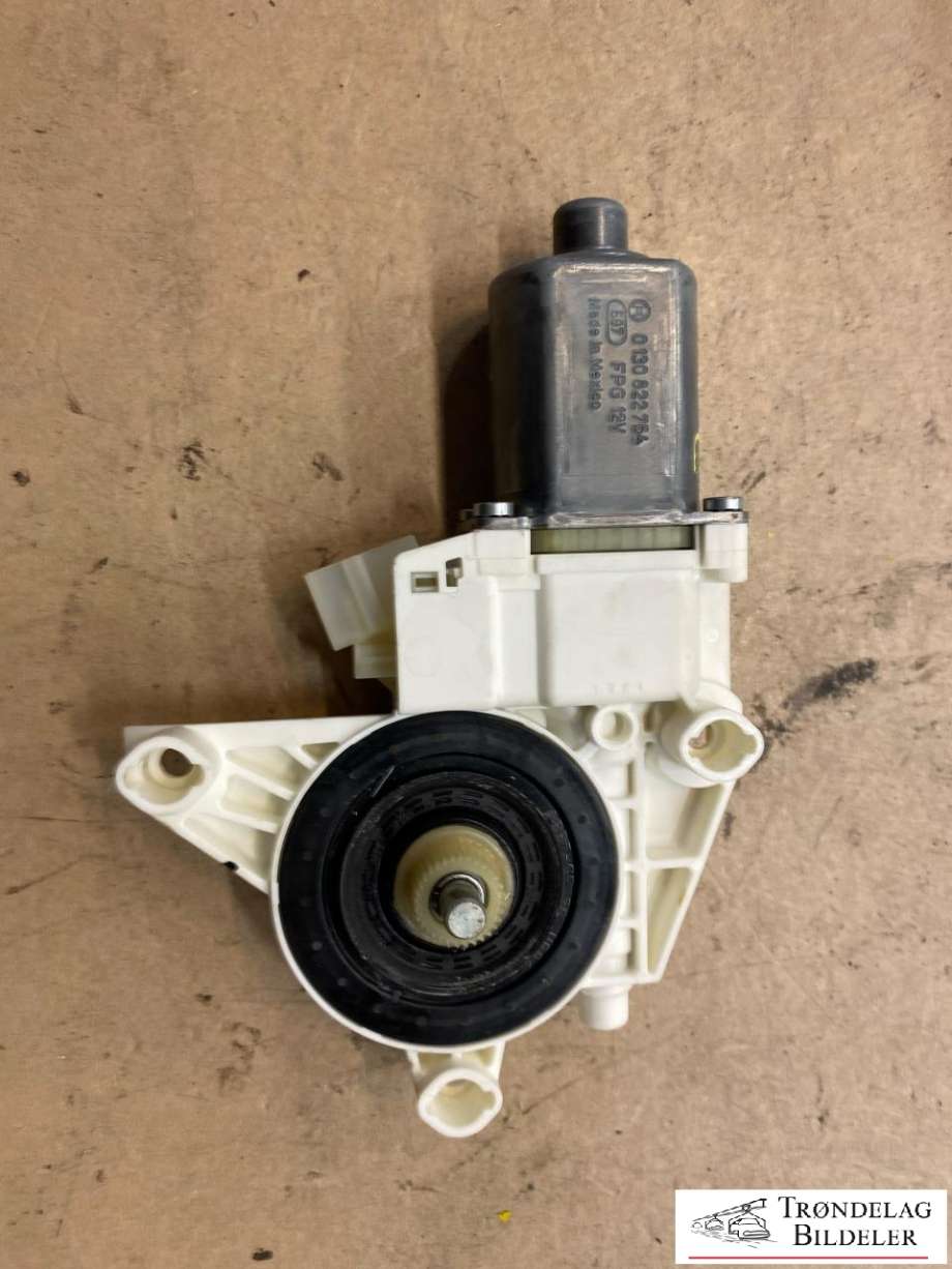 Ruteheis, kun motor, venstre foran til Mercedes ML, 2011-2015 (Fase 1) (W166) (W166) (A 166 906 02 01)