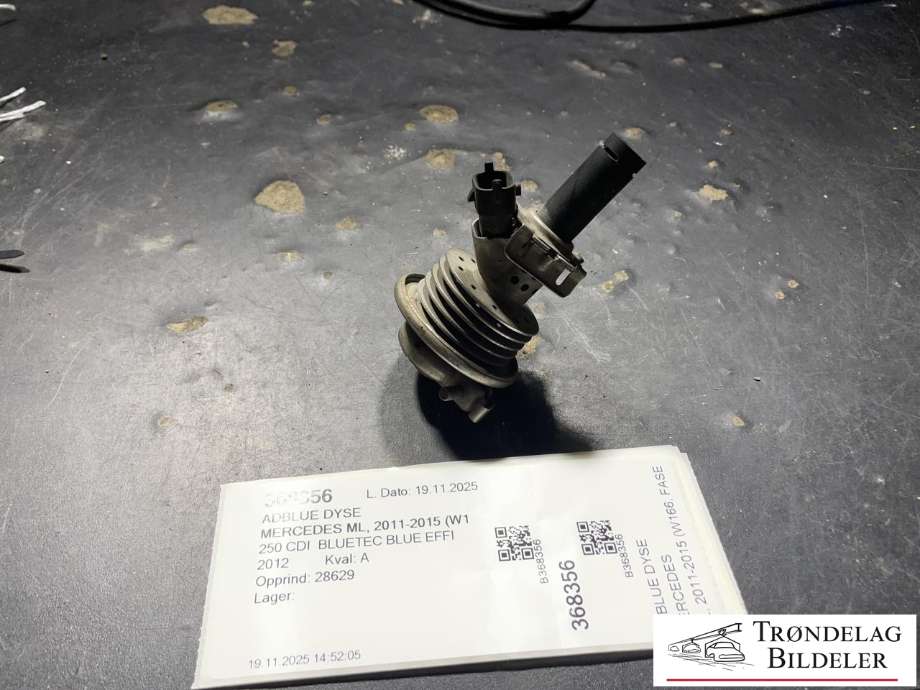 AdBlue dyse til Mercedes ML, 2011-2015 (Fase 1) (W166) (W166) (A 164 490 05 13)