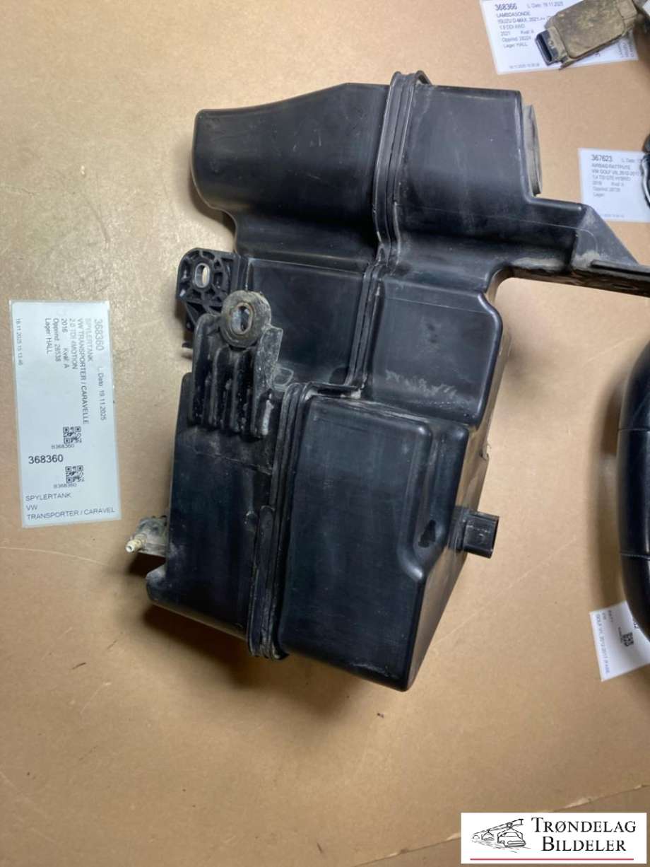 Spylertank til VW Transporter / Caravelle, 2015-2019 (T6) (T6) (7E0 955 449 J)