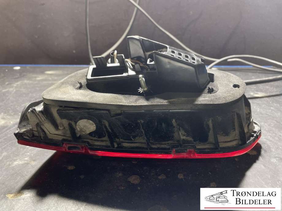 Baklykt venstre indre til VW Golf VII 2012-2017 (Fase 1) (5G0945307F|)