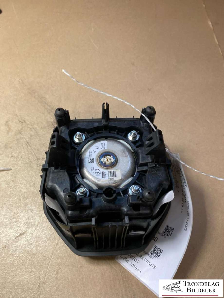Airbag rattpute til Peugeot e-208 2019-->>  (98 255 207 ZD|)