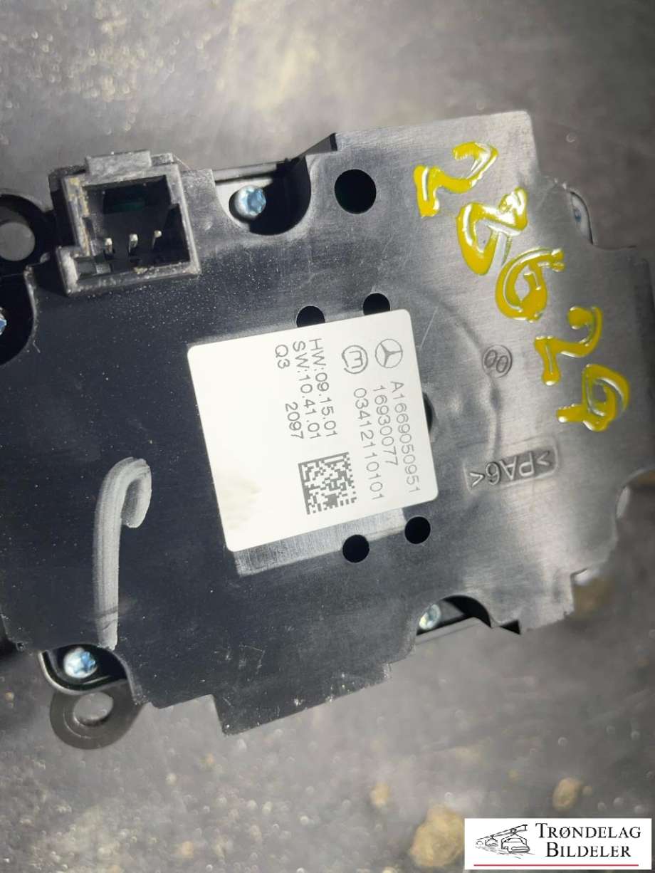 Bryter diverse til Mercedes ML 2011-2015 (Fase 1) (W166) (W166) (A 166 905 09 51|)