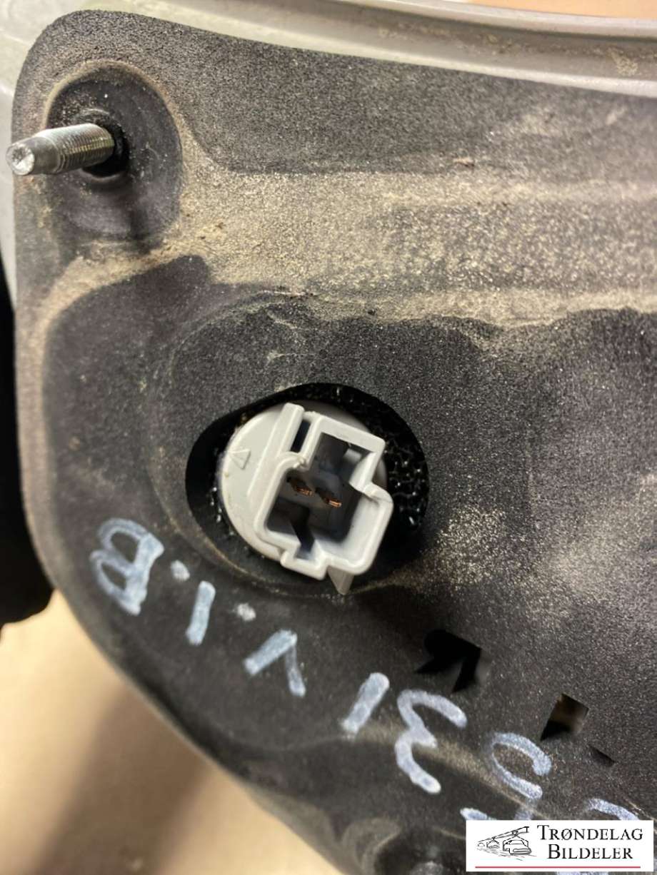 Baklykt venstre indre til Lexus RX 2003-2009 (Type II) (XU30) (XU30) (8159148060|8159148090|)