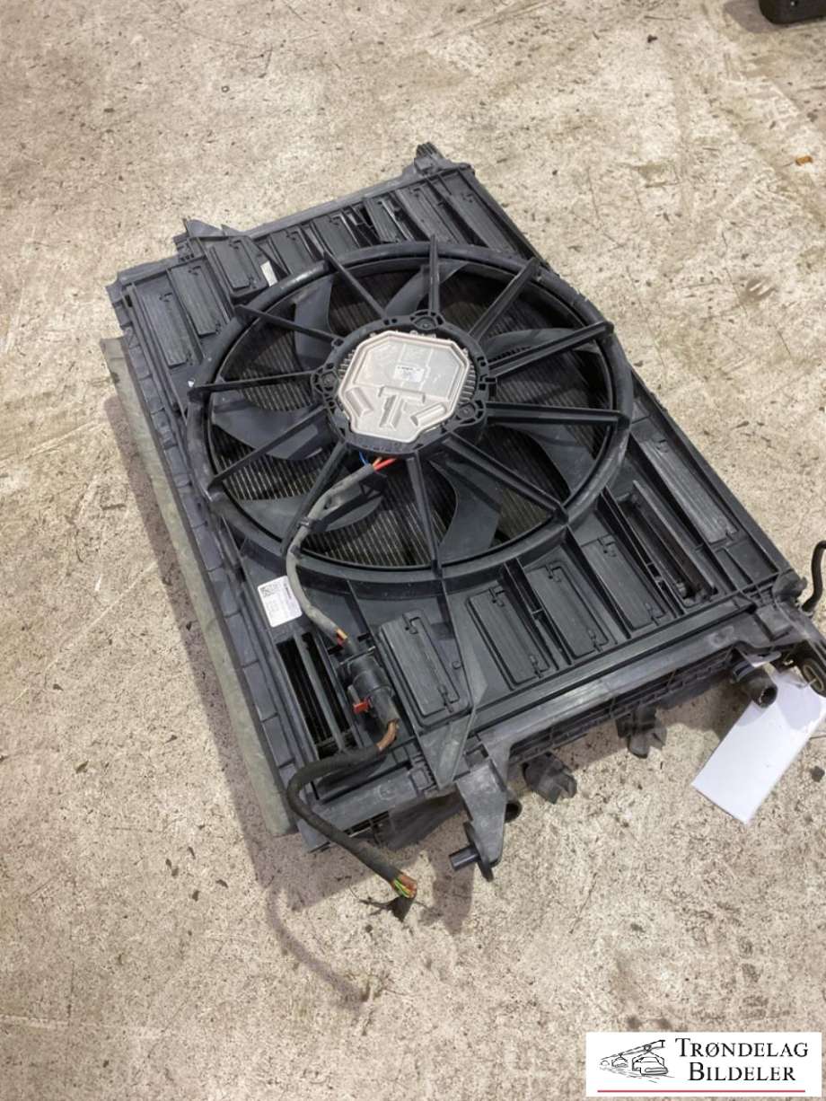 Radiatorpakke til Audi e-tron 2018-->>  (0130707113|)