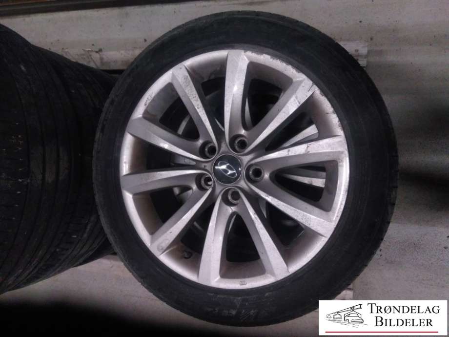 Hjulsett aluminium sommer til Hyundai i40 2012-2017  (FALKEN|215/50R17| 5X114|3 | 7X17| ET46| CB 67|1MM|5-6MM|04/20)
