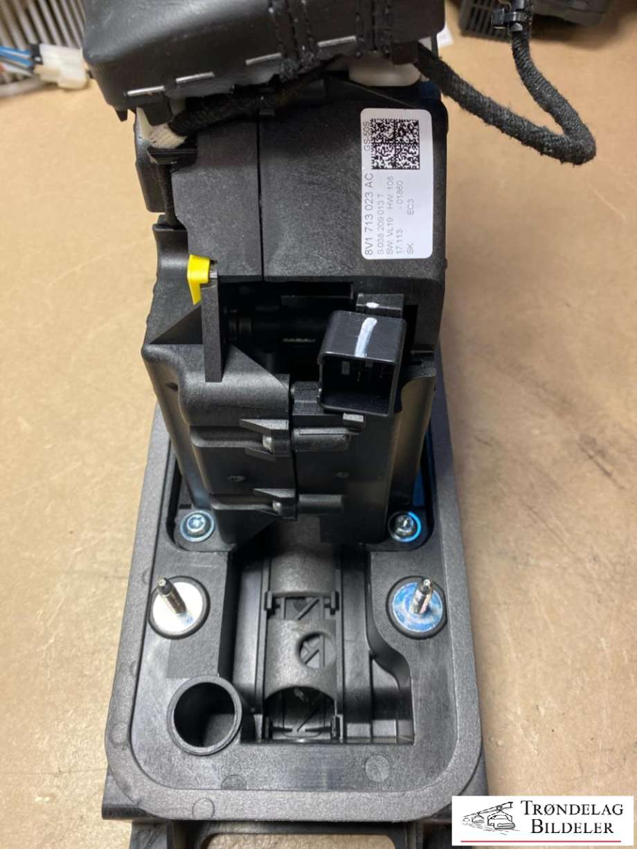 Girstang/girvelger automat til Audi A3 2016-2020 (Type III, Fase 2)  (8V1713023AC|)
