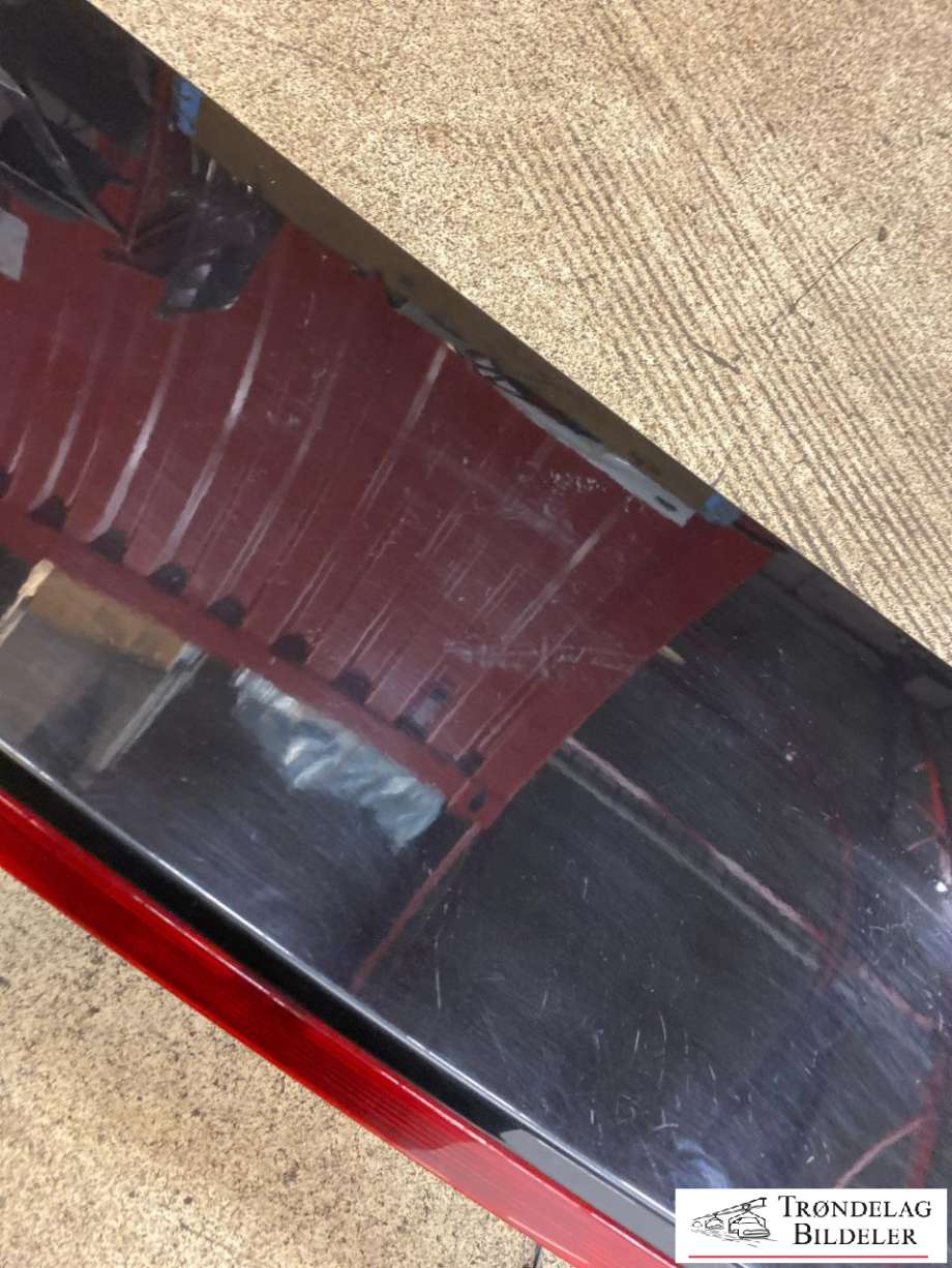 Spoiler bakluke til BMW i3 2013-2022  (51 62 4 828 096|)