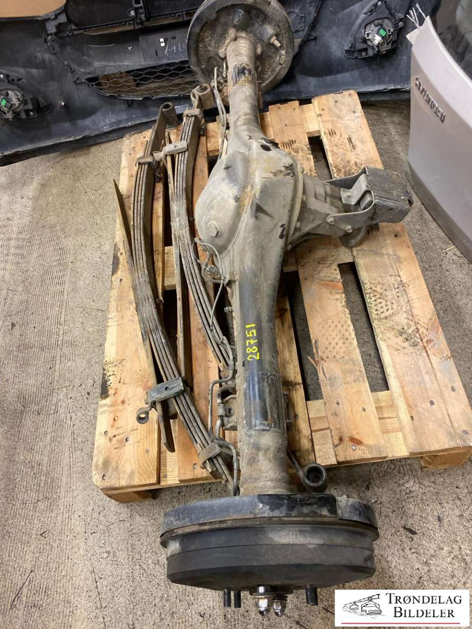 Bakaksel til Mitsubishi L200, 2015-2019 (Type V, Fase 1)  (3501A604)