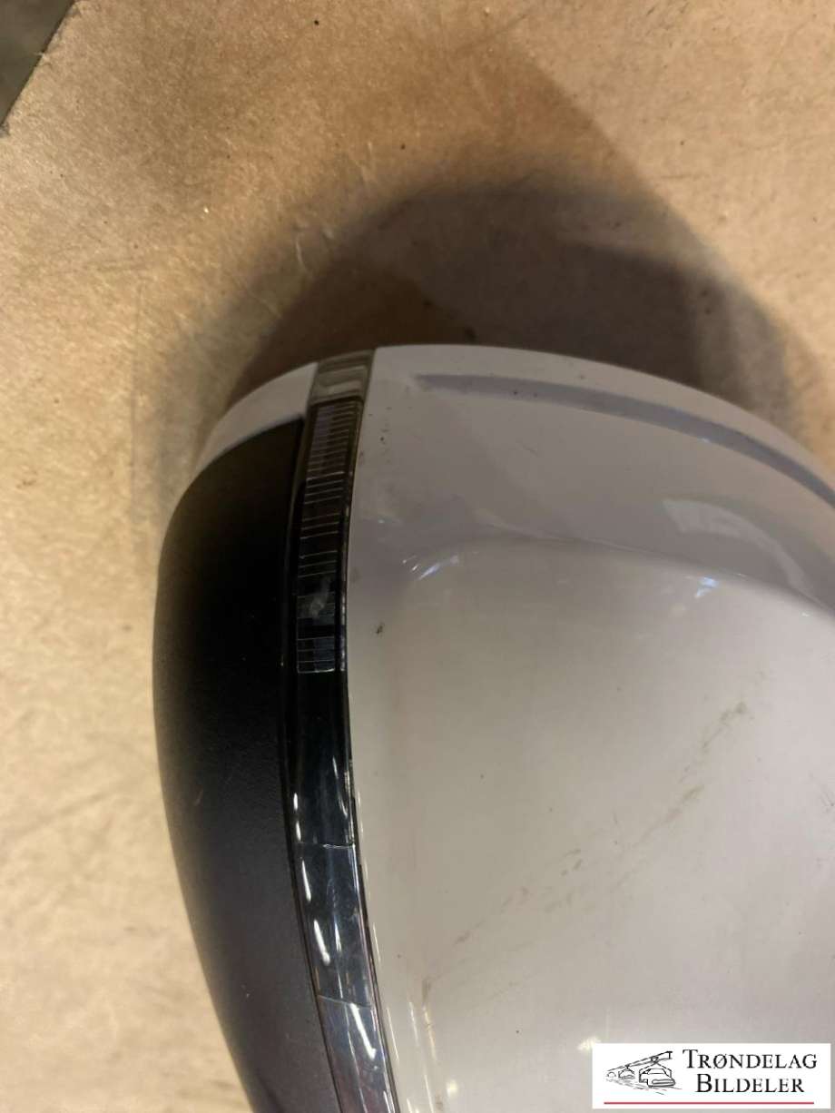 Speil høyre til Audi A4 2007-2014 (Type IV) (B8) (B8) (8K1 857 410 AJ|8K0 857 536 F|14+2 KABLER)