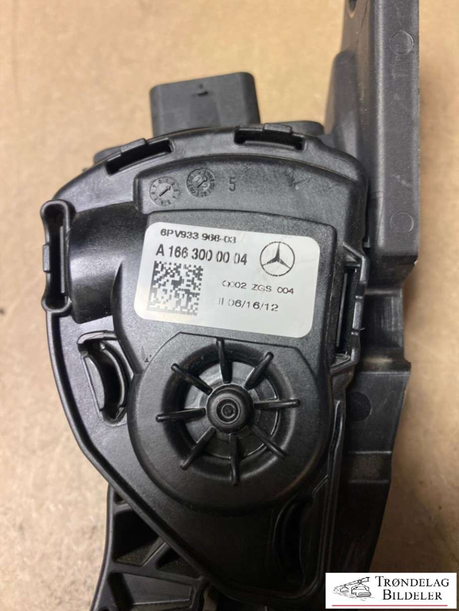 Pedal gass til Mercedes ML 2011-2015 (Fase 1) (W166) (W166) (A 166 300 02 04|)