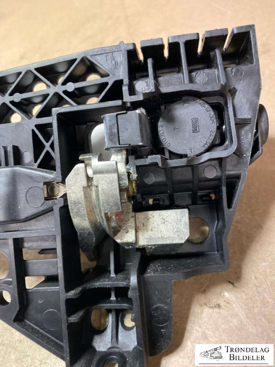 Dørhåndtak utv høyre foran til Audi A4 2007-2014 (Type IV) (B8) (B8) (8T0837886B|)