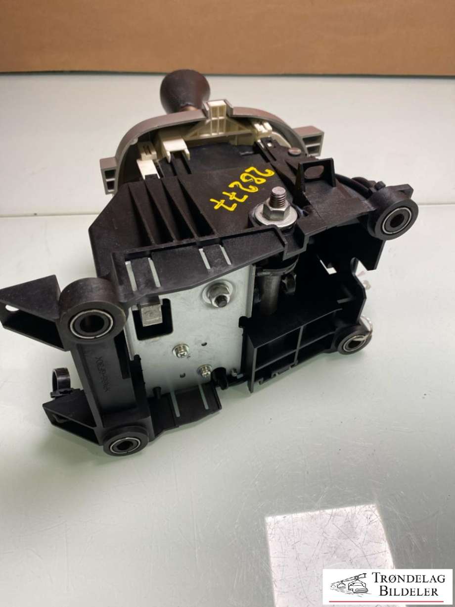 Girstang til Toyota Yaris 2006-2009 (Type II, Fase 1) (3356052120|3350405030B0|)