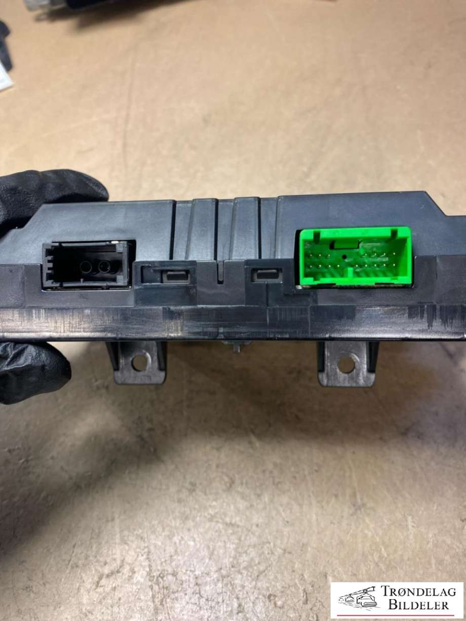 Instrument kjørecomputer til Volvo XC60 2008-2013 (Type I, Fase 1) (30772584|31328830|MB36410-0308)