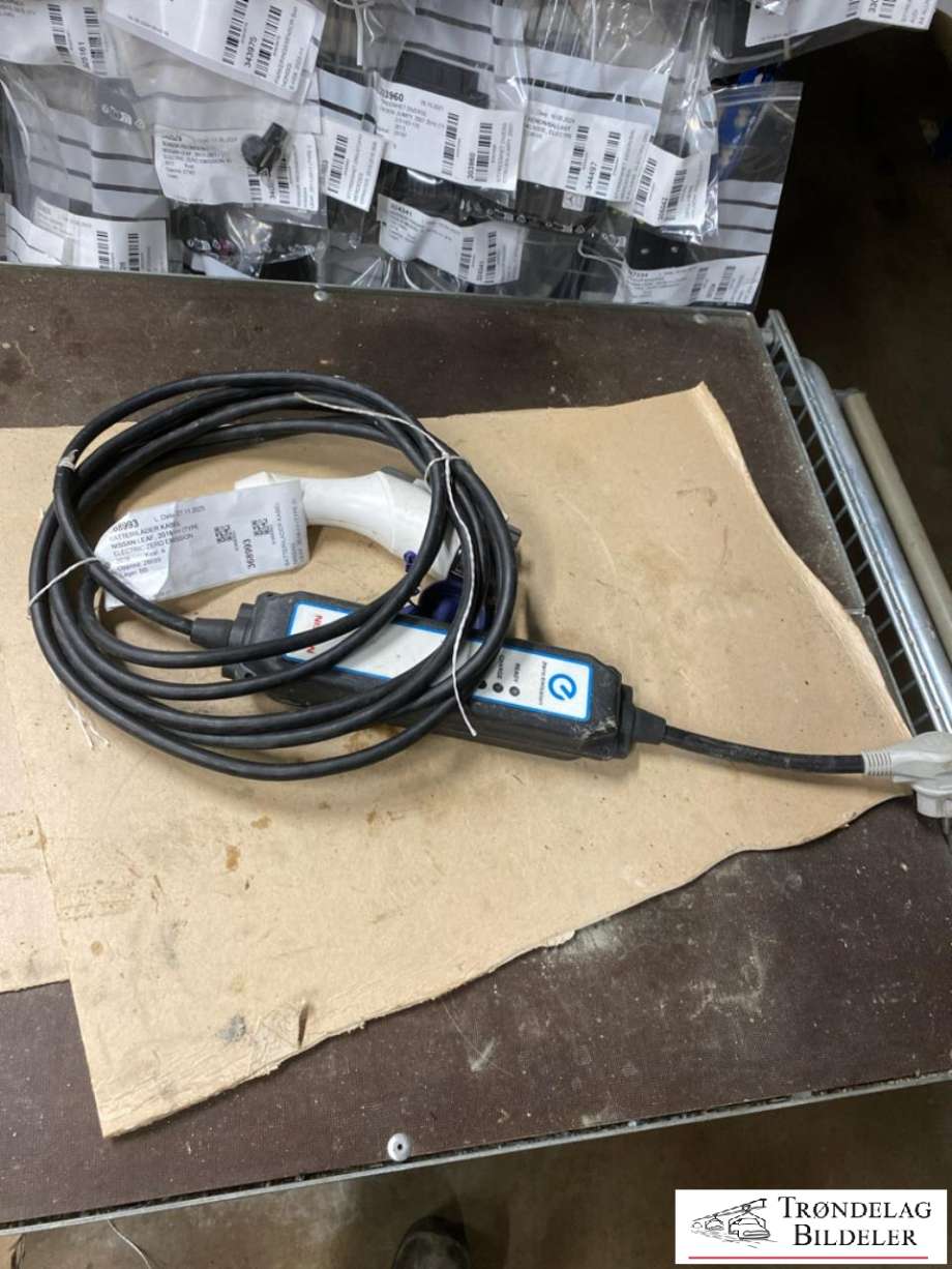 Batterilader kabel til Nissan Leaf, 2018-->> (Type II)  (NØDLADER TYPE 1|296M15SH0A)