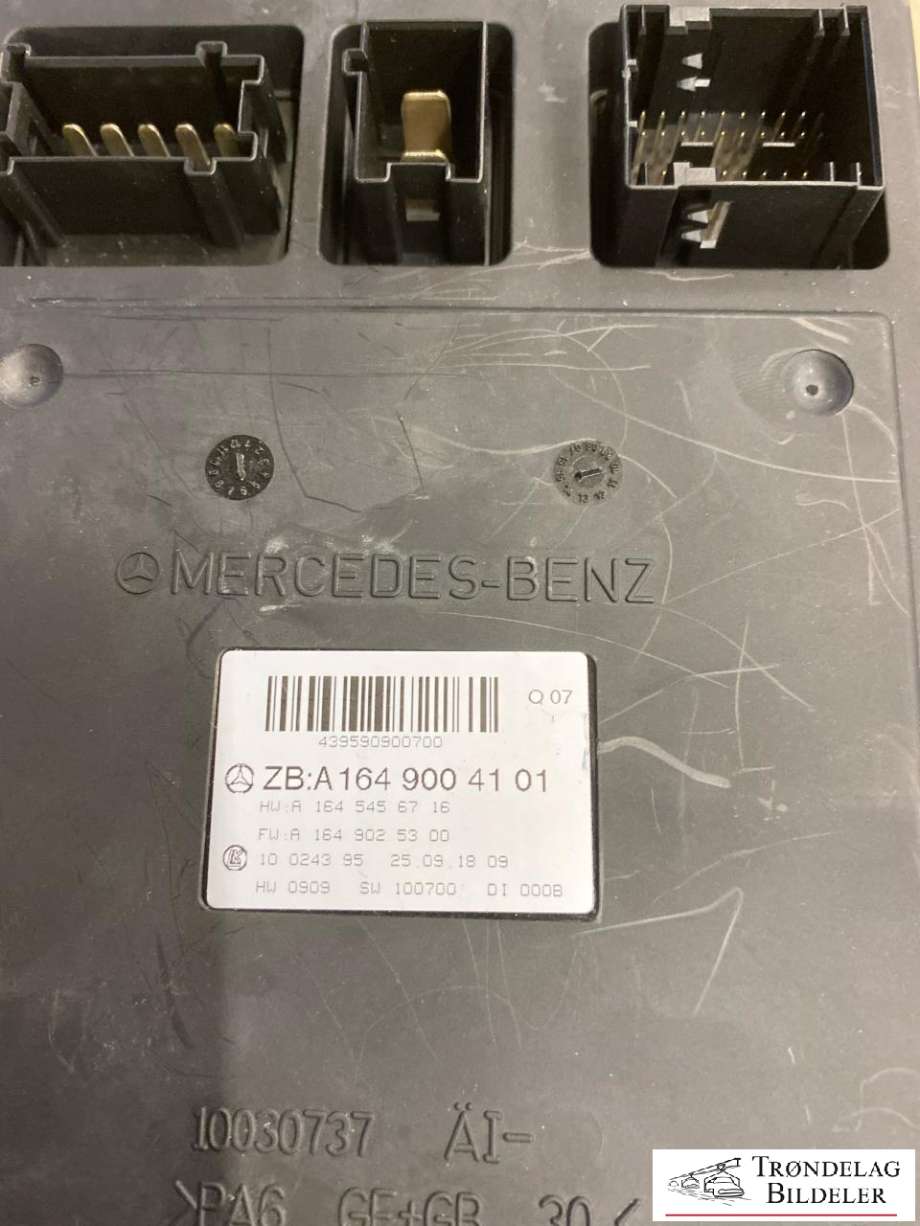 Styreenhet (SAM - Signal Acquisition Module) til Mercedes ML 2005-2011 (W164) (W164) (A 164 545 37 32|A 164 545 79 32|A 164 900 41 01|A 164 540 65 01|A 164 545 85 32|A 164 540 75 62|A 164 540 93 62|A 164 540 14 01|A 164 540 25 01|A 164 540 44 01|A 164 540 46 01)