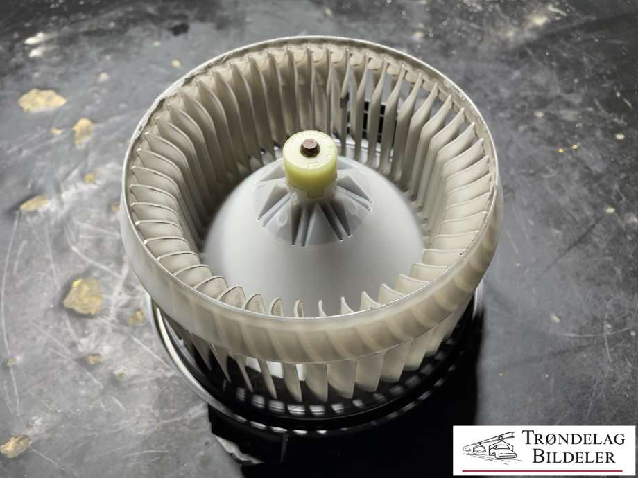 Varmeapparat motor til Toyota Hilux 2012-2016  (8710302470|)
