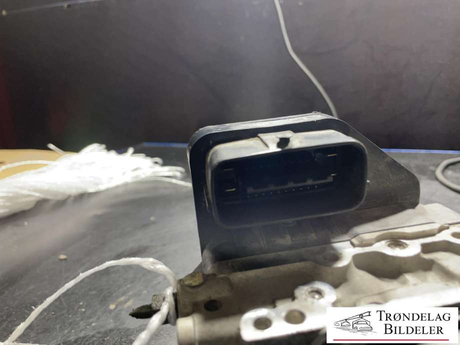 ABS sentral til Toyota Hilux 2012-2016  (4405071130|)