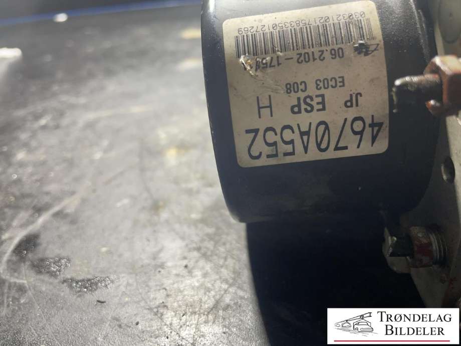 ABS sentral til Mitsubishi Outlander 2010-2012 (Type II, Fase 2)  (4670A552|4670A553|)