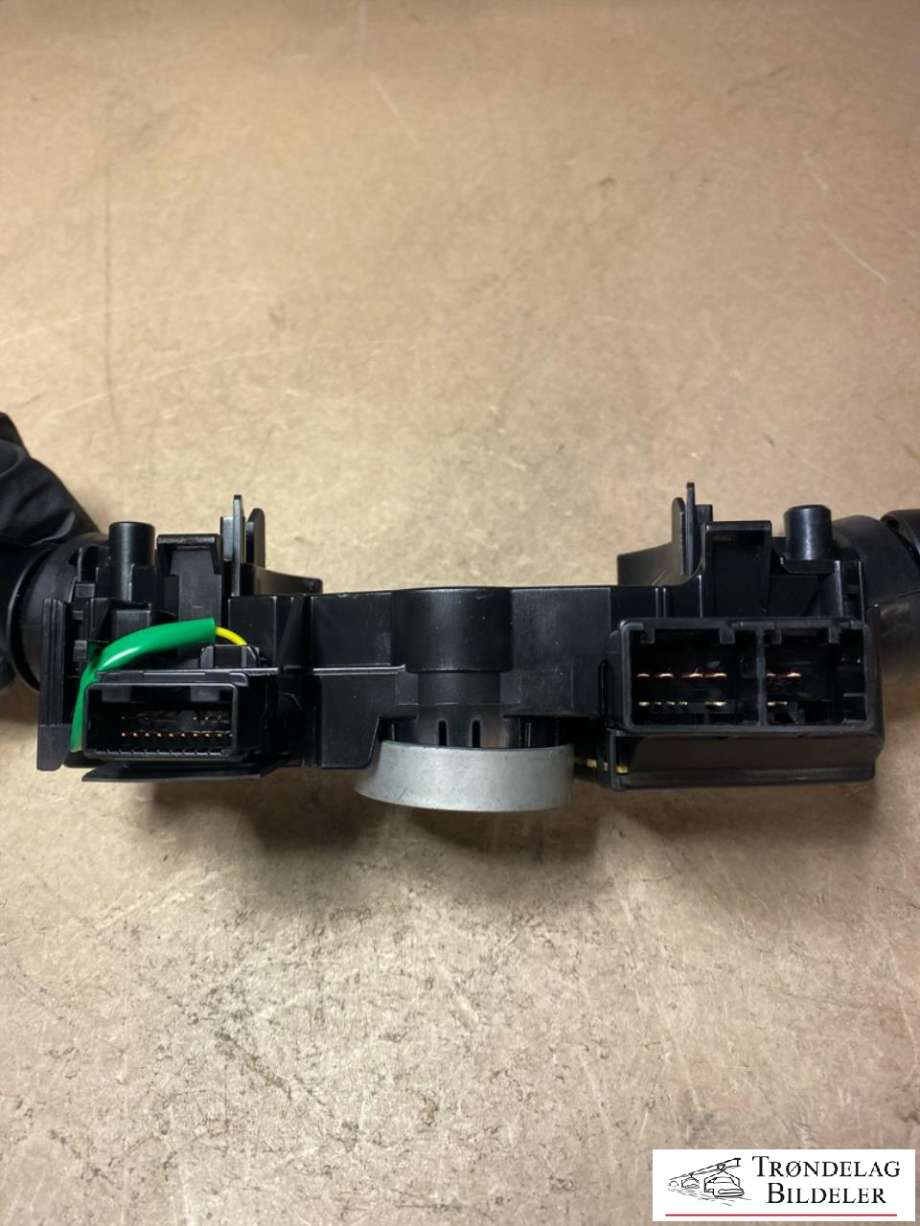 Bryter combi til Subaru Forester 2013-2019 (Type IV) (83115FJ110|83114FJ070|)