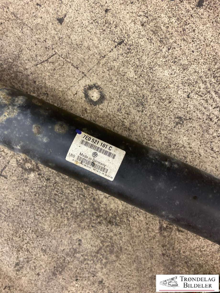 Mellomaksel til VW Transporter / Caravelle 2015-2019 (T6) (T6) (7E0 521 101 C|7E3 521 102 G|)