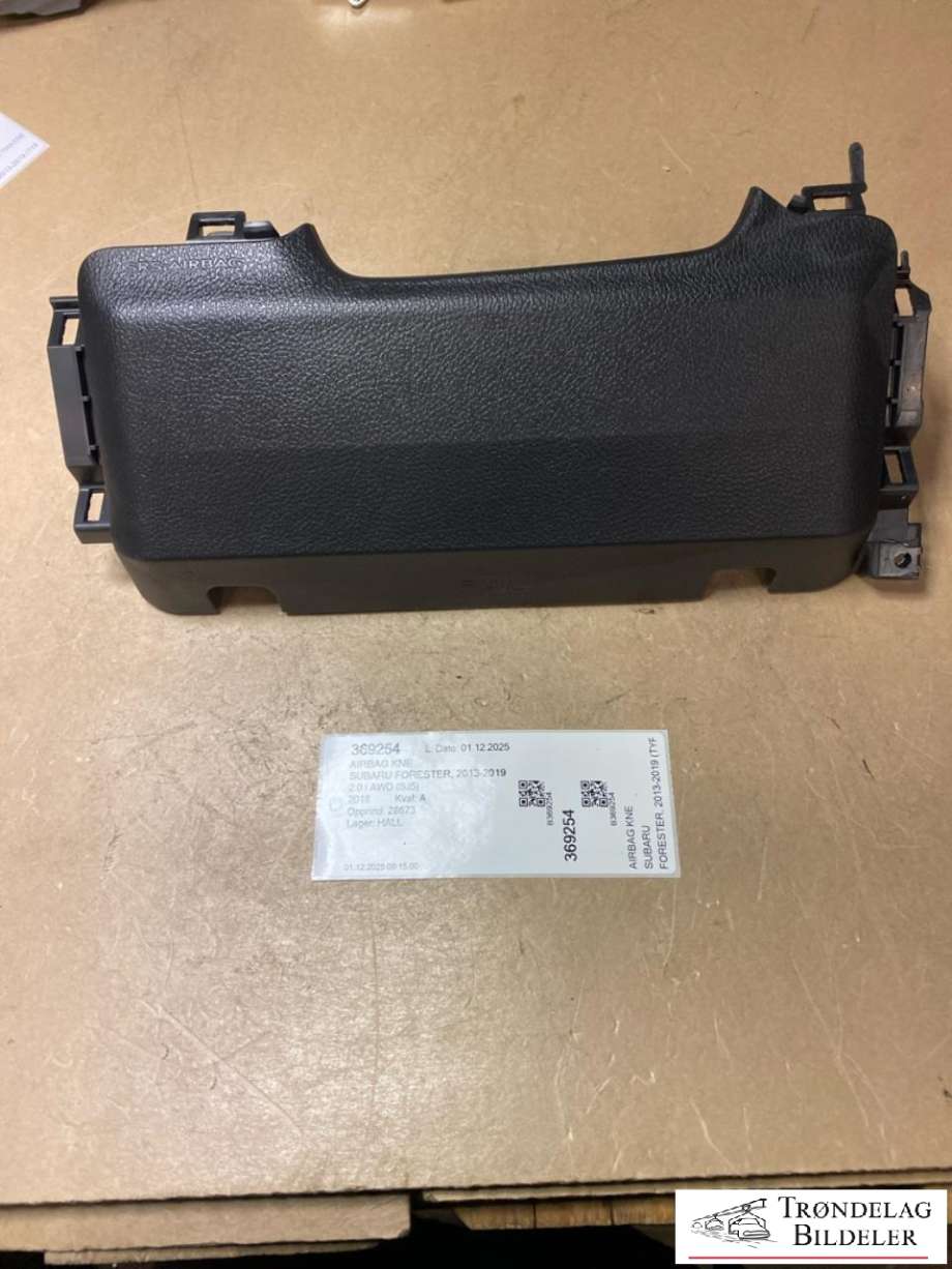 Airbag kne til Subaru Forester, 2013-2019 (Type IV)  (TG09D04001)